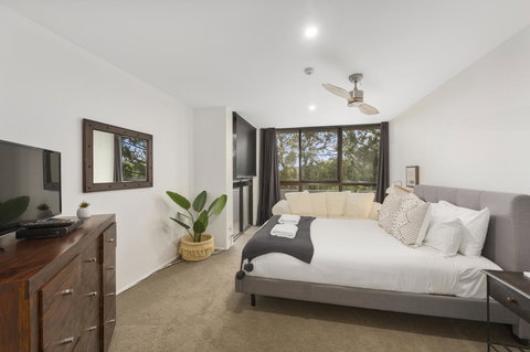 Pacific Towers Beach Resort - Accommodation Search 3