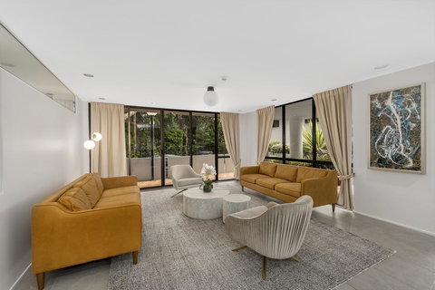Pacific Towers Beach Resort - Accommodation Search 10