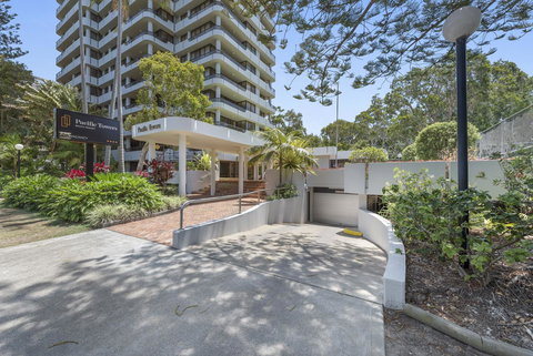 Pacific Towers Beach Resort - Accommodation Search 0