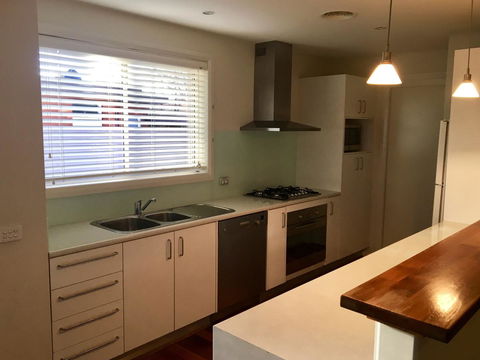 Encore Apartments - Accommodation Search 2