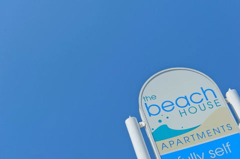 Beach House Holiday Apartments - Accommodation Search 3