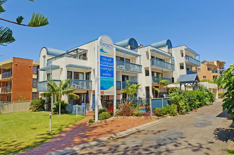 Beach House Holiday Apartments - Accommodation Search 13