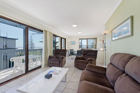 Beach House Holiday Apartments - Accommodation Search 22