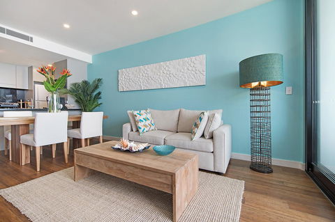Arena Luxury Beachfront Apartment - Accommodation Search 37