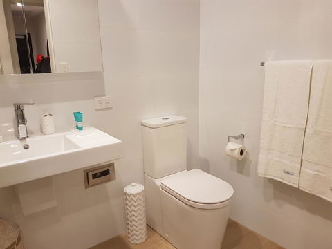 Arena Luxury Beachfront Apartment - Accommodation Search 30