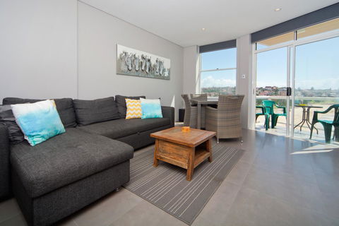 Gorgeous Coogee Views 2 Beds WT21 - Accommodation Search 2