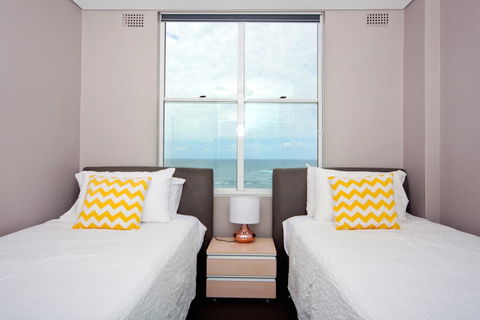 Gorgeous Coogee Views 2 Beds WT21 - Accommodation Search 1