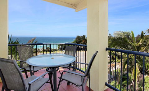 South Pacific Apartments - Accommodation Search 11