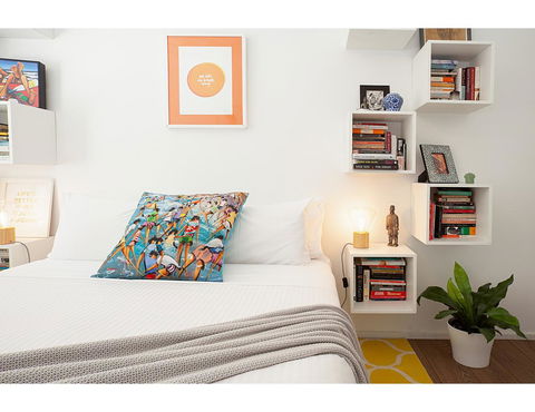 Ocean Views And Sea Breezes Over Bondi Beach - Accommodation Search 17