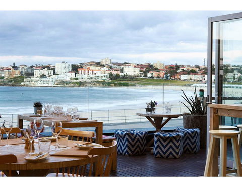 Ocean Views And Sea Breezes Over Bondi Beach - Accommodation Search 21