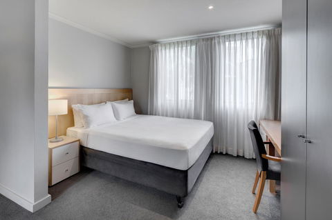 Adina Apartment Hotel Chippendale - Accommodation Search 3