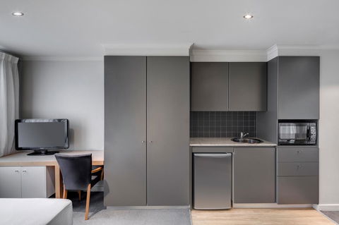 Adina Apartment Hotel Chippendale - Accommodation Search 17