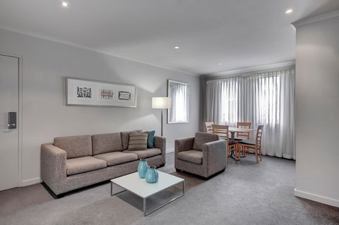 Adina Apartment Hotel Chippendale - Accommodation Search 11