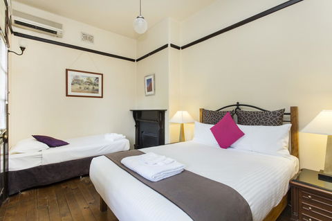 Sydney Harbour Bed And Breakfast - Accommodation Search 13