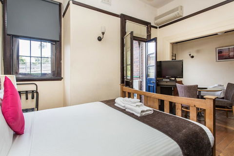 Sydney Harbour Bed And Breakfast - Accommodation Search 18