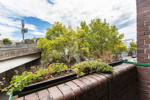 Sydney Harbour Bed And Breakfast - Accommodation Search 17