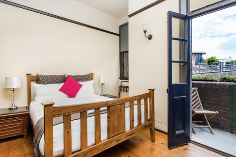 Sydney Harbour Bed And Breakfast - Accommodation Search 21