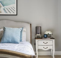 The Spa Cottage with HotTub Netflix  Stan - Accommodation Search