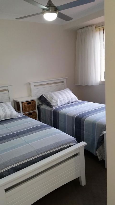 Twin Palms Holiday House At Lighthouse - Accommodation Search 10