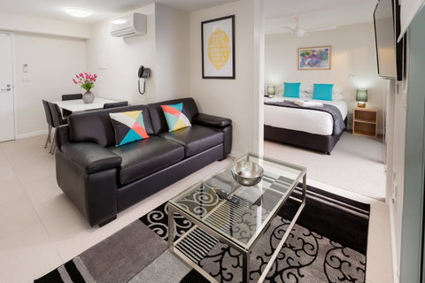 Hamilton Executive Apartments - Accommodation Search 12