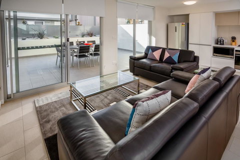 Hamilton Executive Apartments - Accommodation Search 23