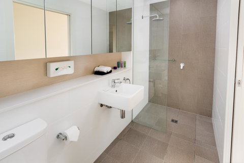 Hamilton Executive Apartments - Accommodation Search 38