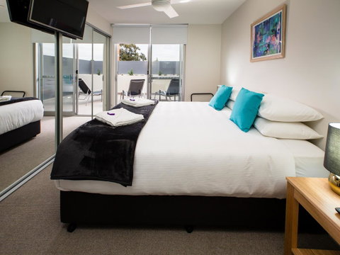 Hamilton Executive Apartments - Accommodation Search 32