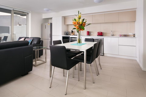 Hamilton Executive Apartments - Accommodation Search 6
