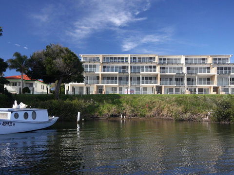 Regatta 13 - Accommodation Search 2