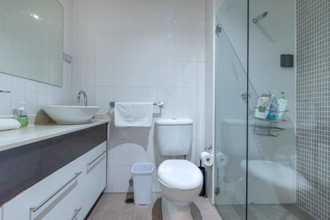 2 Bed House + Loft In Pyrmont - Accommodation Search 15