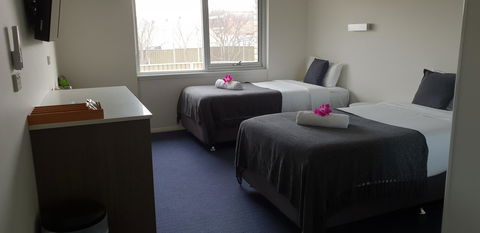 Carlton Suites - Accommodation Search 10
