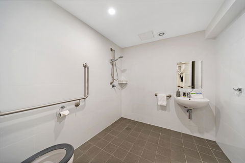 Carlton Suites - Accommodation Search 5