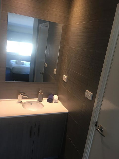 Carlton Suites - Accommodation Search 31