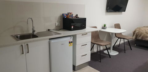 Carlton Suites - Accommodation Search 14
