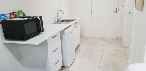 Carlton Suites - Accommodation Search 13