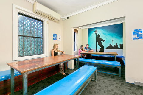 Mad Monkey Downtown - Accommodation Search 7