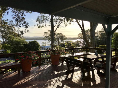 Lakeview Cottage - Accommodation Search 5