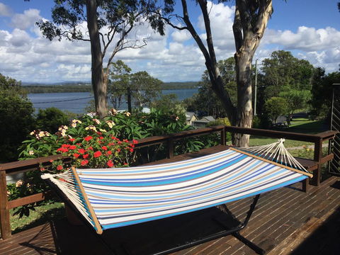 Lakeview Cottage - Accommodation Search 0