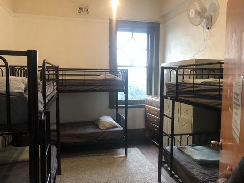 Clover Backpackers - Accommodation Search 11