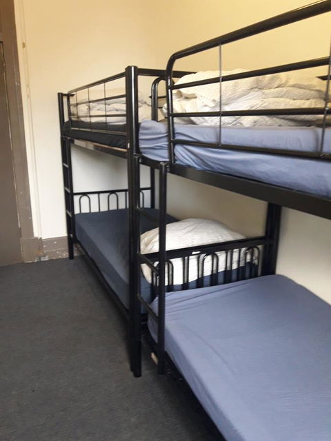 Clover Backpackers - Accommodation Search 12