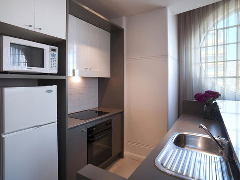 Adina Apartment Hotel Sydney Central - Accommodation Search 31