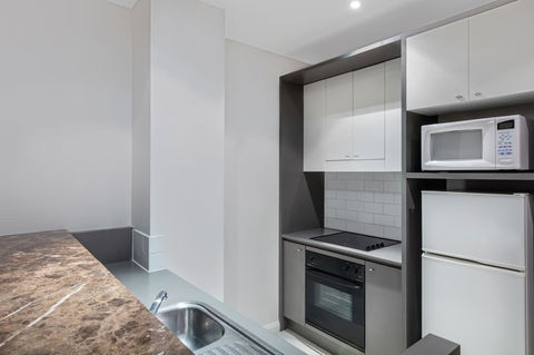 Adina Apartment Hotel Sydney Central - Accommodation Search 22