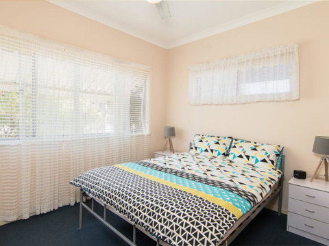 11 Peel Street - Accommodation Search 11