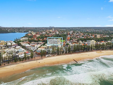 Relaxed Beachside Living - Accommodation Search 22