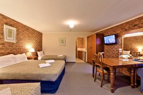 Hume Country Motor Inn - Accommodation Search 40