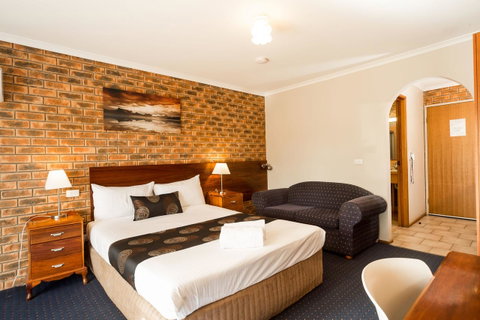 Hume Country Motor Inn - Accommodation Search 3