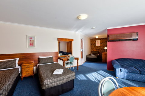 Hume Country Motor Inn - Accommodation Search 33
