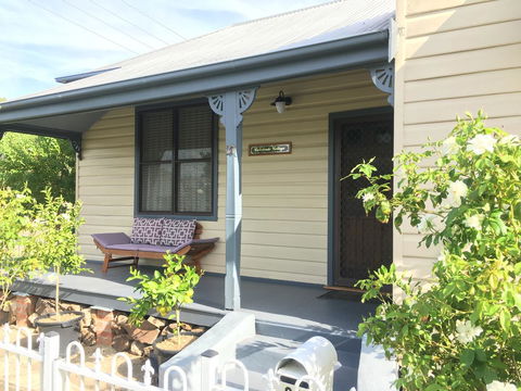 Caledonia Cottage - Accommodation Search 5