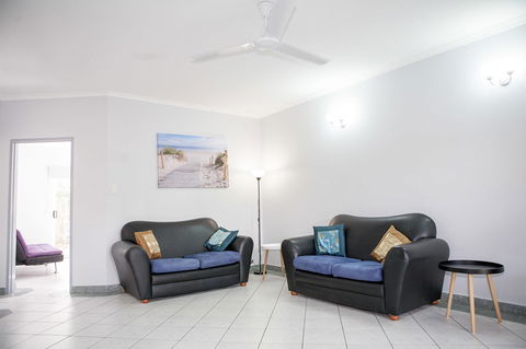 Nightcliff Foreshore Getaway - McKay Gardens - Accommodation Search 9