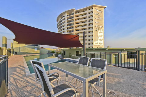 Nomikis\'On The Avenue - Accommodation Search 12